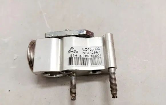 Peugeot 308 Air conditioning (A/C) expansion valve EC455003