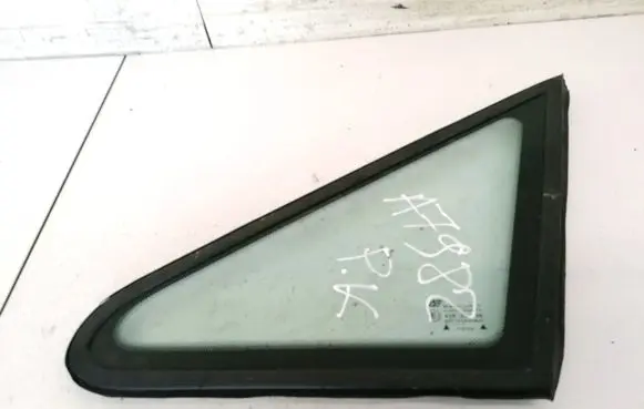 Ford Galaxy Front triangle window/glass 
