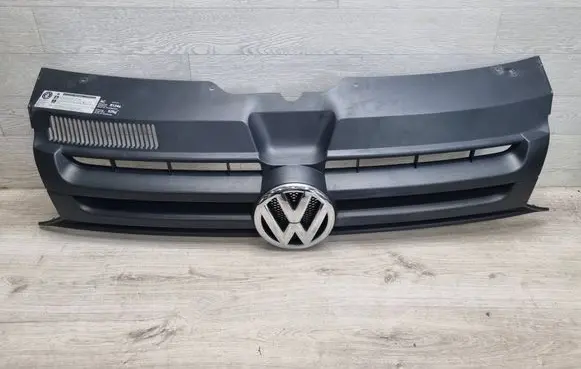 Volkswagen Multivan T5 Front bumper upper radiator grill 7E0853653