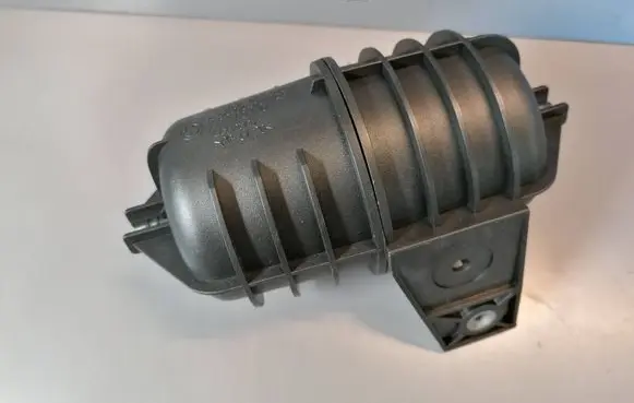 BMW 3 E46 Vacuum air tank 2247620 11652247620