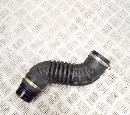 Maserati Ghibli Air intake duct part 70568891 670003848