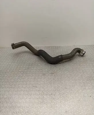 Mercedes-Benz C W204 Engine coolant pipe/hose A2045010982