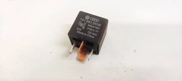 Seat Ibiza IV (6J,6P) Other relay 141951253B