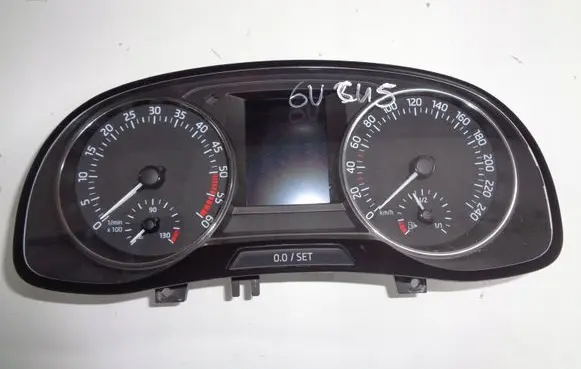 Skoda Fabia Mk3 (NJ) Speedometer (instrument cluster) 6V0920741B