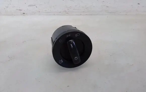 Volkswagen Golf V Light switch 1K0941431AH