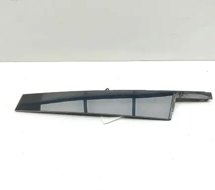 Front door glass trim molding