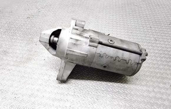 Peugeot 407 Starter motor