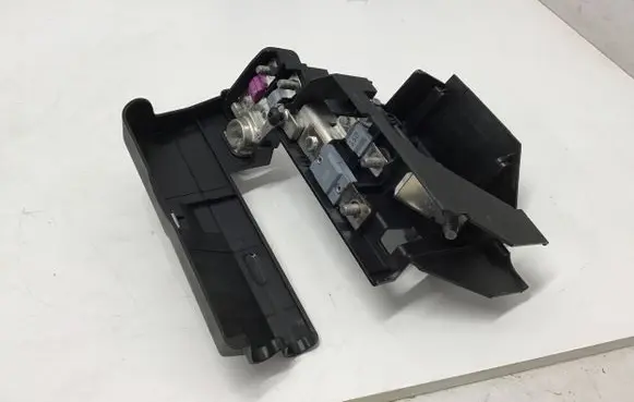 Volkswagen Touareg III Negative earth cable (battery) 4N0915459C