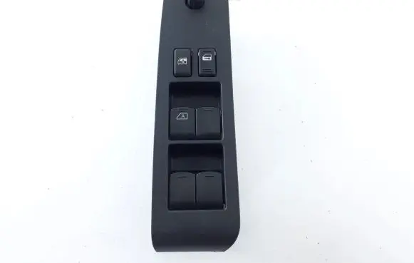 Nissan X-Trail T32 Electric window control switch 25401JG45B