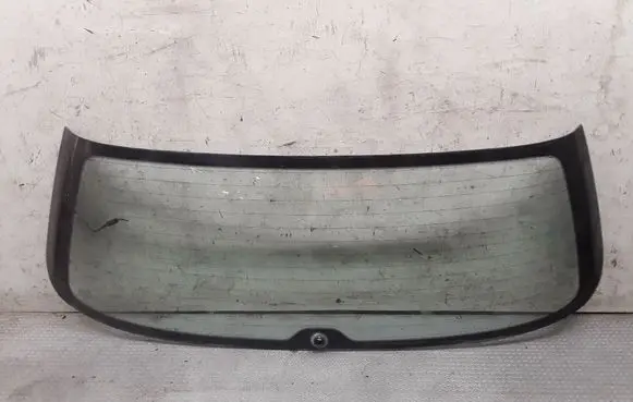 Volkswagen PASSAT B6 Rear windscreen/windshield window 