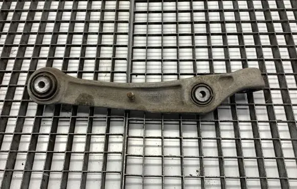 Audi Q8 Front control arm 4M0407156D