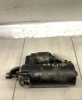 Audi A5 8T 8F Starter motor 0001109315
