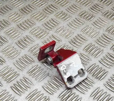 Fiat 500X Rear door upper hinge 51940470