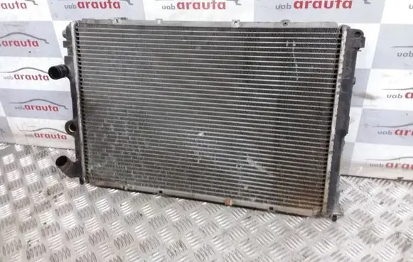 Renault Scenic I Coolant radiator 7700838133E 849395B
