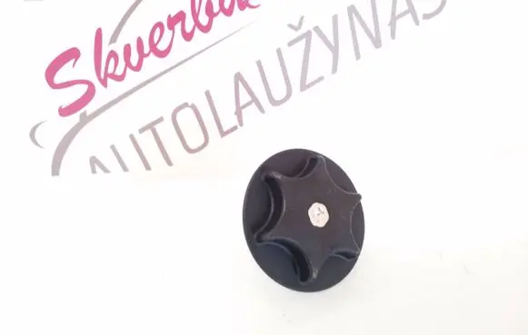 Renault Kadjar Spare wheel bolt 