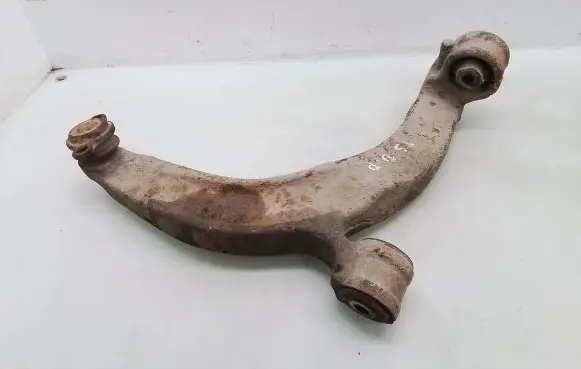 Volkswagen Transporter - Caravelle T5 Front lower control arm/wishbone