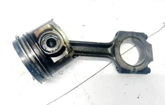 Fiat Croma Piston with connecting rod