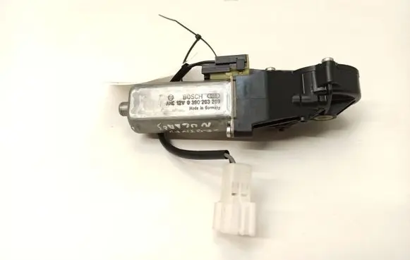 Mercedes-Benz E W211 Seat adjustment motor 0390203209