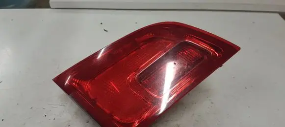 Opel Astra J Tailgate rear/tail lights 13282246