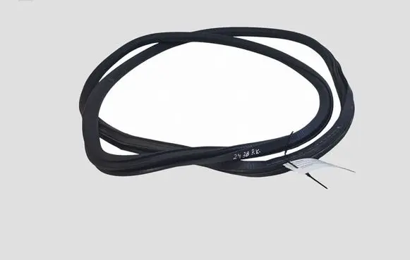 Skoda Octavia Mk2 (1Z) Front door rubber seal 1Z0867365H