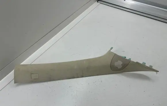 Tesla Model S (A) pillar trim 100744007K 01195R