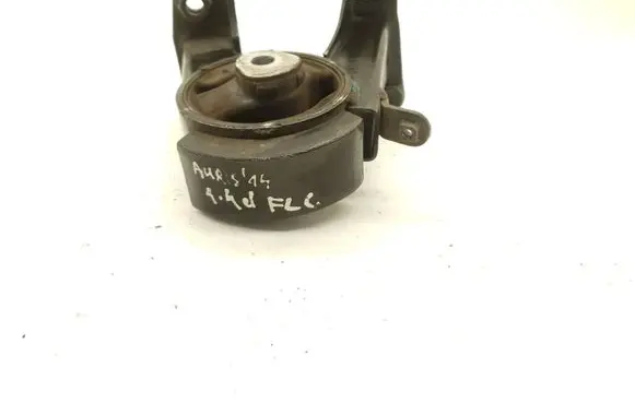Toyota Auris E180 Gearbox mount 309E05