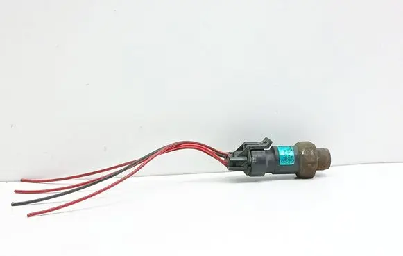 Air conditioning (A/C) pressure sensor