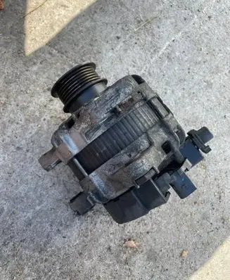 Volvo S60 Generator/alternator 30659580 0125812009