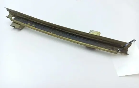 Mercedes-Benz COMPAKT W115 Rear door windshield rail 