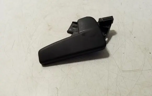 Volkswagen PASSAT B8 Engine bonnet (hood) release handle 518823633