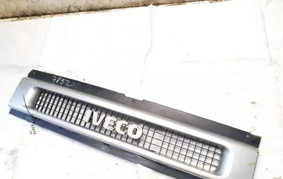 Iveco Daily 40.8 Front grill