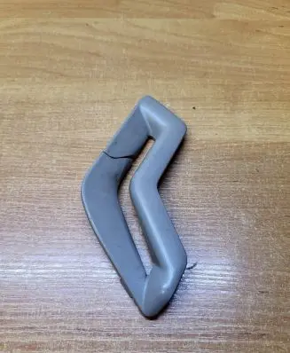 Volvo XC90 Seat belt trim 