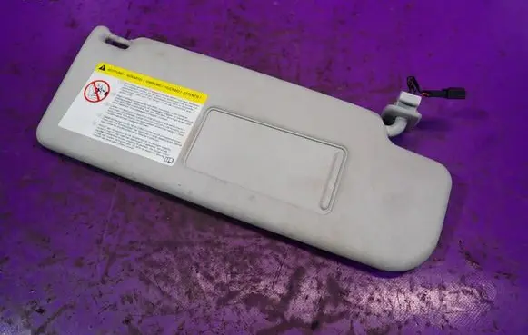 Volkswagen PASSAT B6 Sun visor