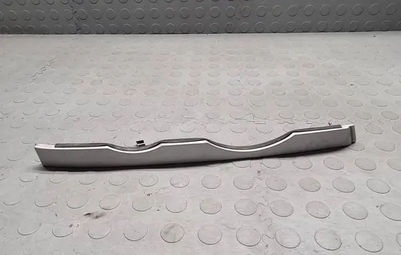 Under headlight/headlamp trim