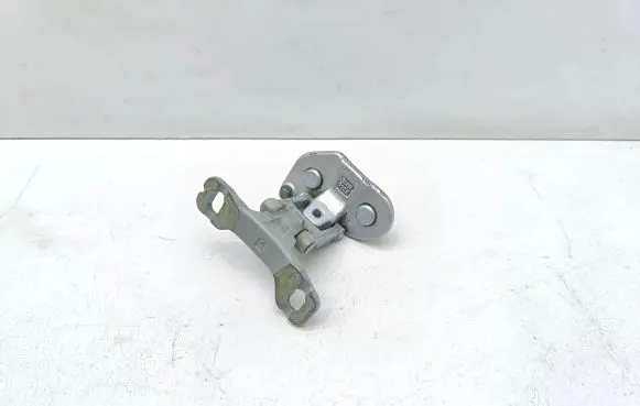 BMW 1 E81 E87 Tailgate/trunk/boot hinge 7060626