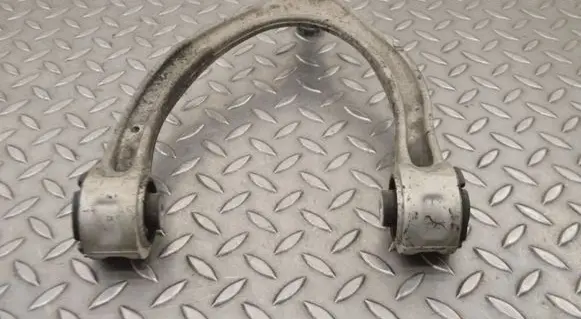 Mercedes-Benz C W205 Front upper control arm/wishbone 