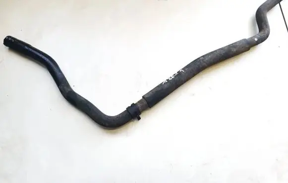 Toyota Avensis T270 Engine coolant pipe/hose