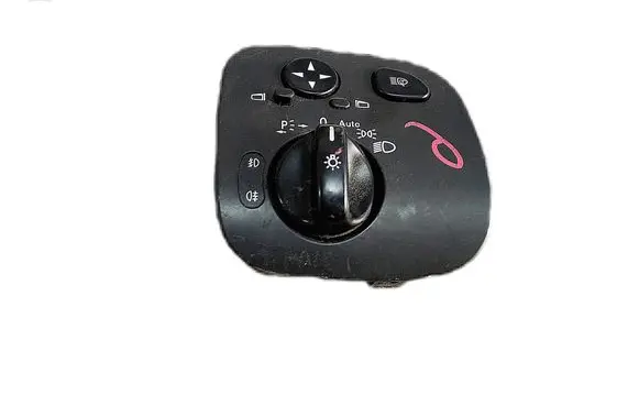 Mercedes-Benz C W203 Light switch A2035450904