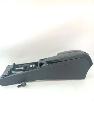 Mercedes-Benz C W204 Armrest A204540130