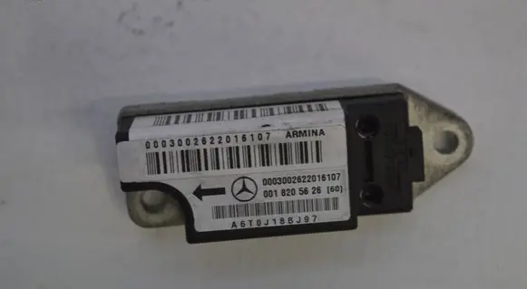Mercedes-Benz E W210 Airbag deployment crash/impact sensor 0018205626