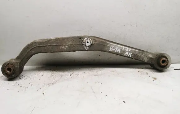 Nissan X-Trail T30 Rear suspension control arm 