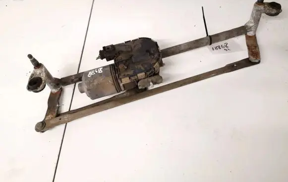 Skoda Octavia Mk2 (1Z) Front wiper linkage and motor 1z1955023c 3397020651