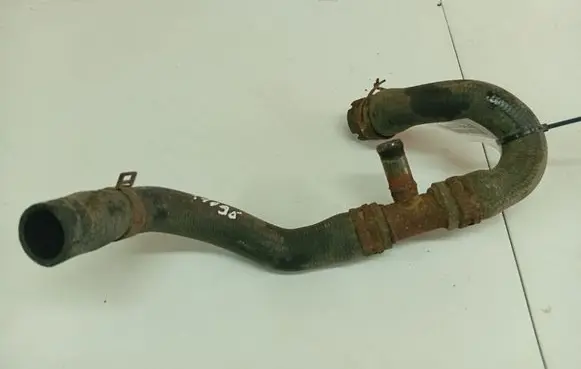 Mazda 3 I Engine coolant pipe/hose 