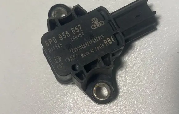 Audi A3 S3 A3 Sportback 8P Airbag deployment crash/impact sensor 8P0955557
