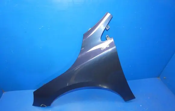 Volvo V40 Fender 