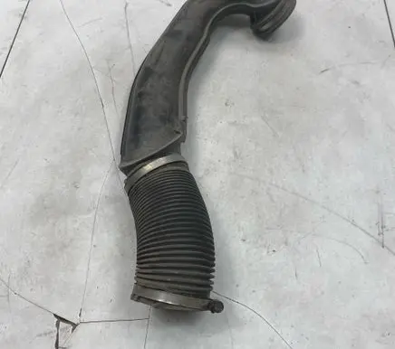 Volvo C30 Intercooler hose/pipe 70372147 7M519A673CF