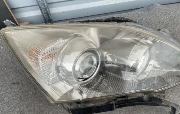 Honda CR-V Headlight/headlamp