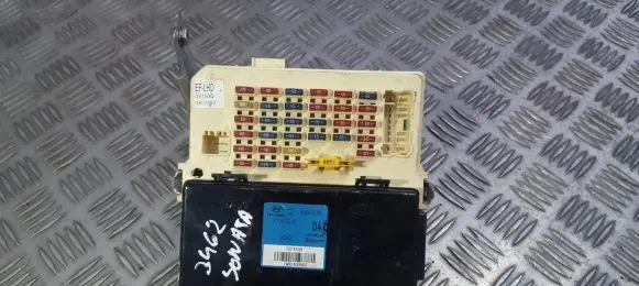 Hyundai Sonata Fuse box set 954003d300 95400-3d300