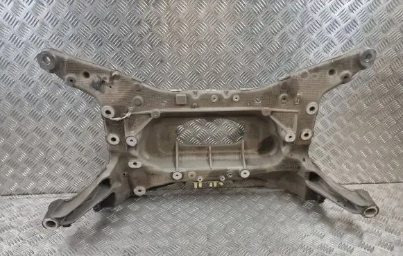 Land Rover Evoque II Front subframe K8D25C145