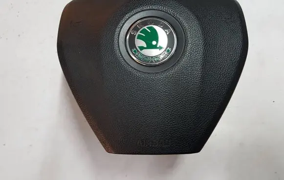 Skoda Octavia Mk2 (1Z) Steering wheel airbag 1Z0880201ACIAUTOPI 1Z0880201AC